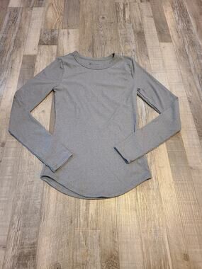 Nobo xs juniors long sleeve gray top